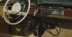 Mercedes W108 mit Autotelefon Telefunken AT400 A-Netz